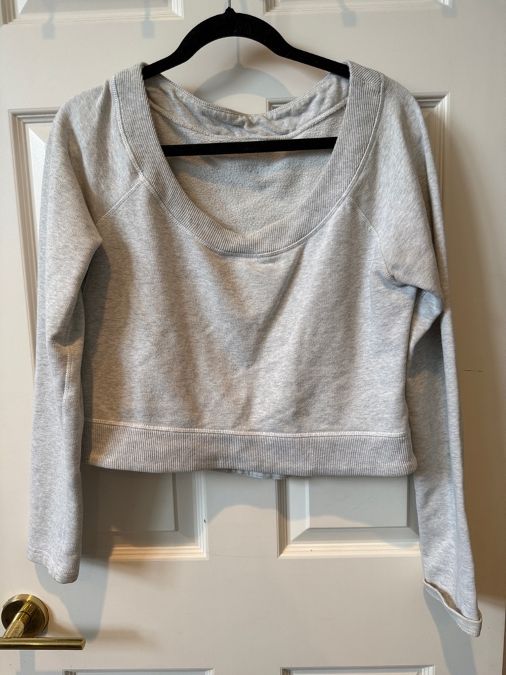 lululemon athletica Light Gray Scoop Neck Cropped Sweatshirt